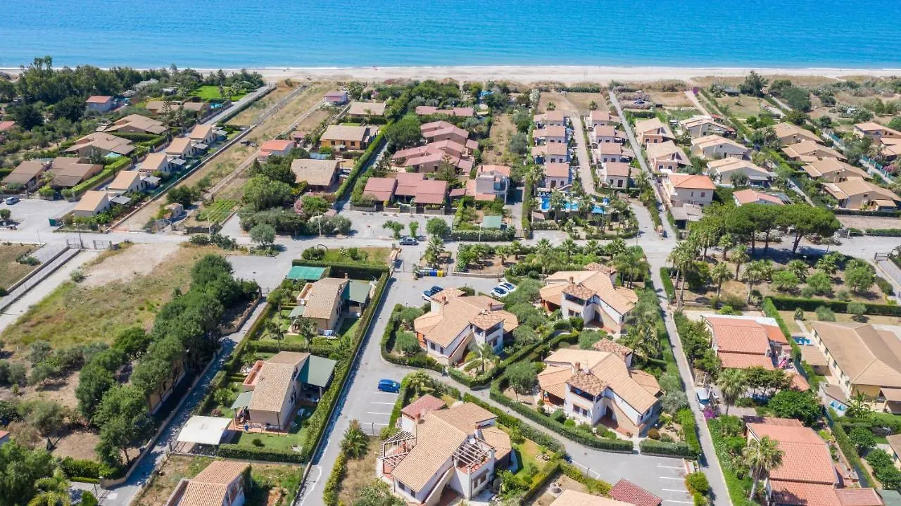הוילה קמפופליצ'ה די רוצ'לה Sole Mare Deluxe בית נופש